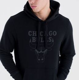 New Era Chicago Bulls Team Logo huppari musta
